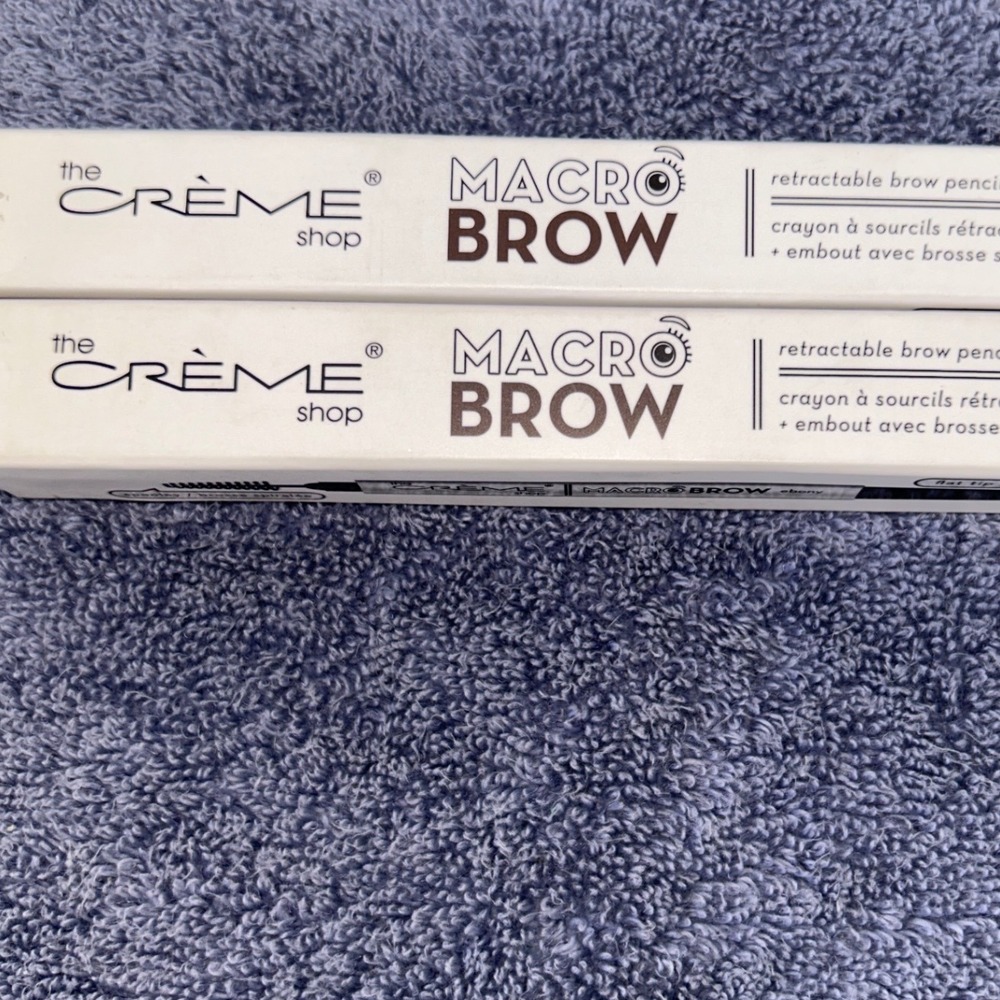 The Crème Shop Macro Brow Ebony‎ Retractable Brow Pencil + Spoolie Brush x2